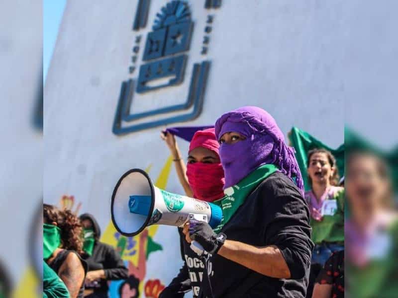 De la Península, Quintana Roo con más abortos en CDMX 