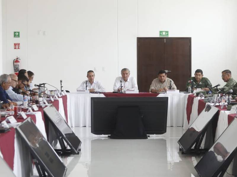 SEGOB encabeza negociaciones en Cancún para desarrollar el Tren Maya