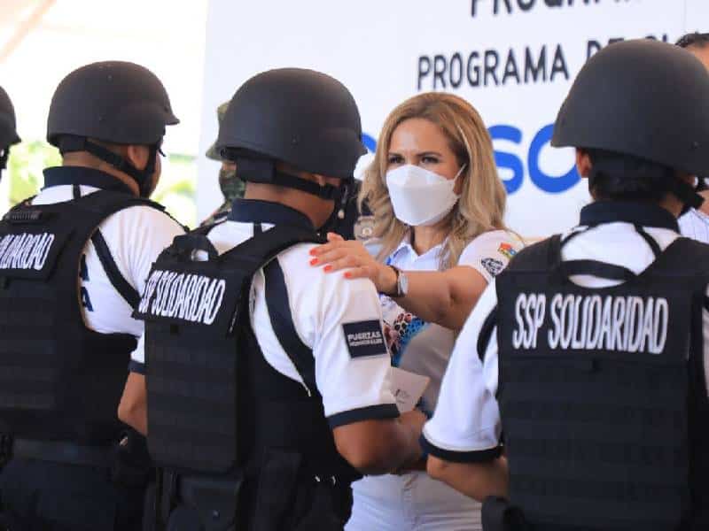 28 policías nuevos se integrarán a la corporación turística y tránsito de Solidaridad