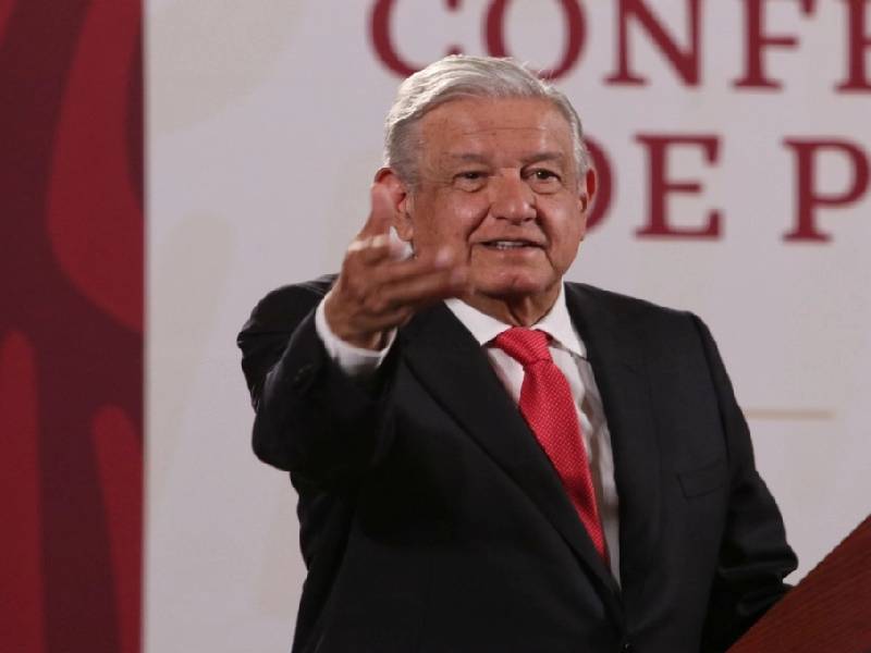 AMLO afirma que implementarán la pobreza franciscana