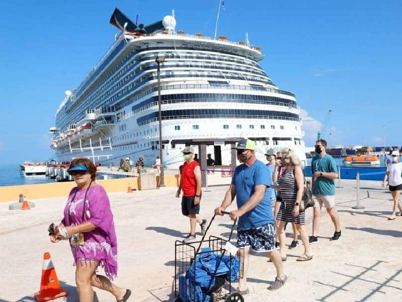 Se afianza turismo por la vía marítima