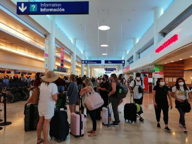 Cancún y Los Cabos repuntan en llegadas de turistas internacionales