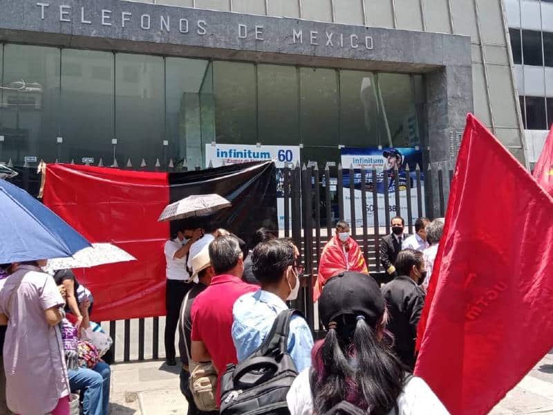 Sindicato de telefonistas estalla huelga en Telmex