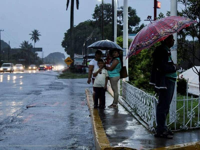 Pronostican fuertes lluvias para el sur de Quintana Roo