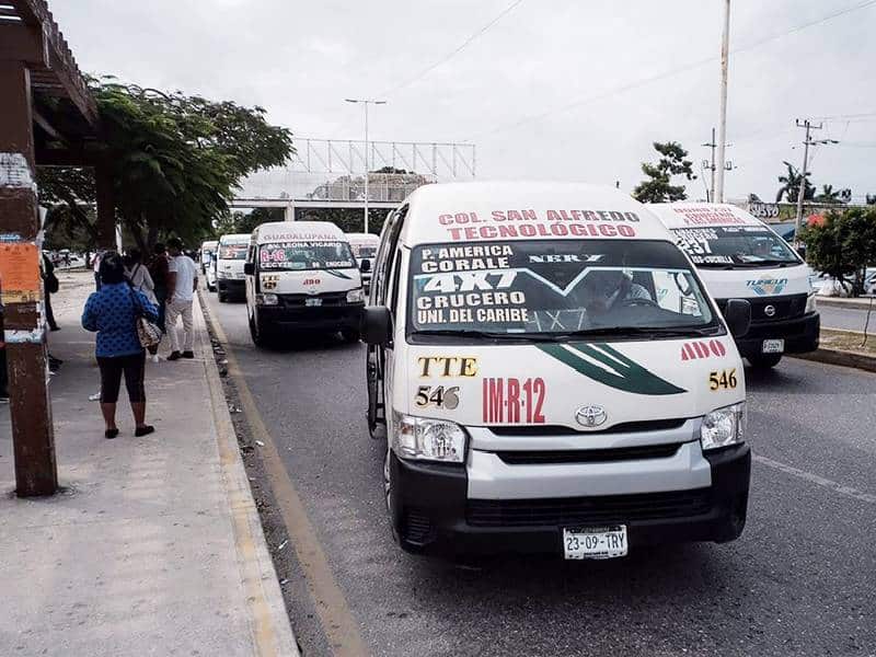 Extienden horarios de transporte colectivo por celebración del "Grito" en Cancún