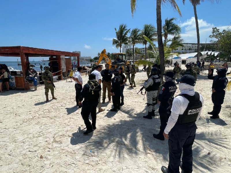 Realizan operativos en playas de la Zona Hotelera de Cancún