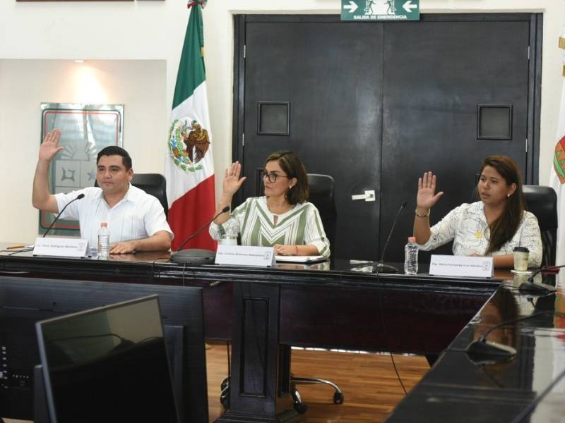 Se instala la Comisión de Asuntos Municipales a cargo de la diputada Cristina Alcérreca