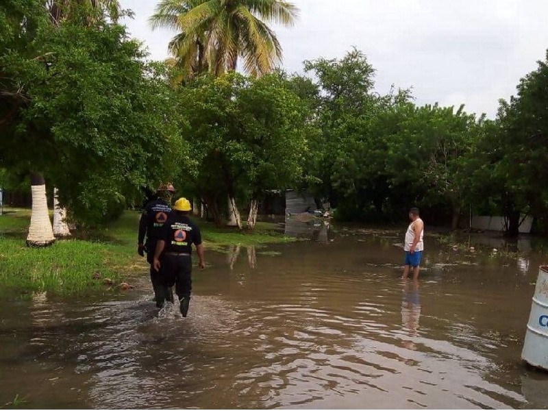 Dos fallecidos y casas afectadas por lluvias fuertes en Guerrero