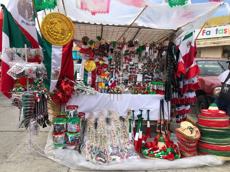 Se preparan para la celebración de las fiestas patrias en Cancún