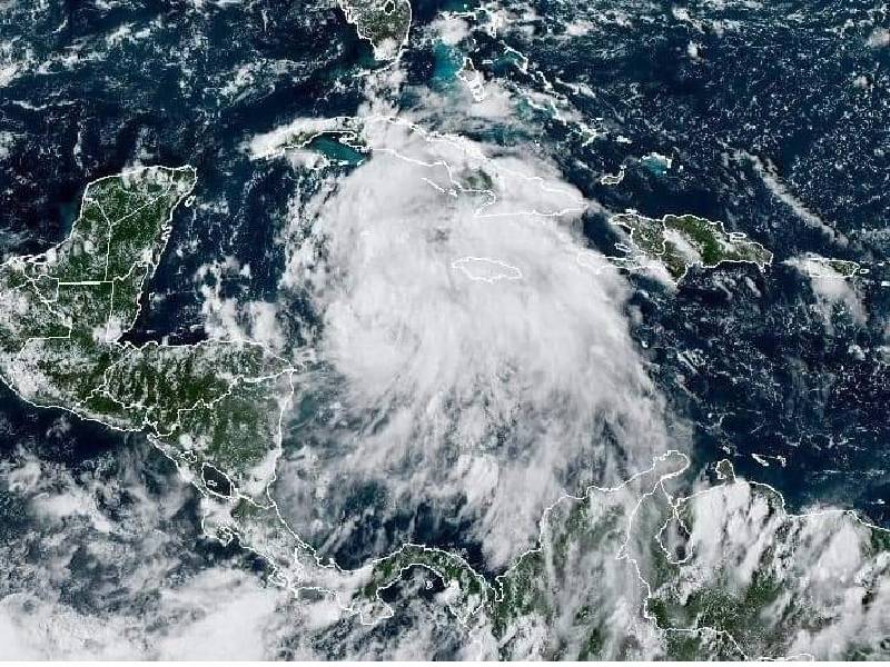 Anticipan lluvias hasta por 72 horas en Quintana Roo por tormenta tropical “Ian”