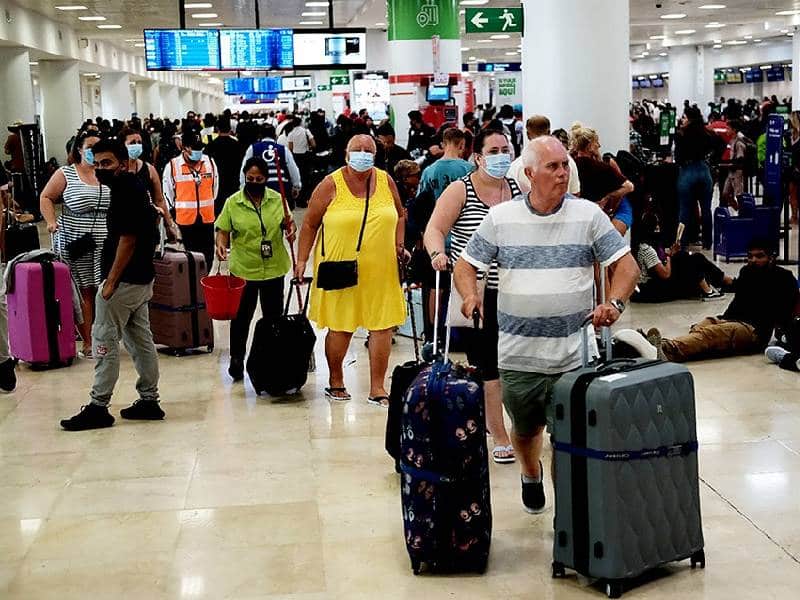 Ya en temporada baja, el aeropuerto de Cancún mantiene altas operaciones