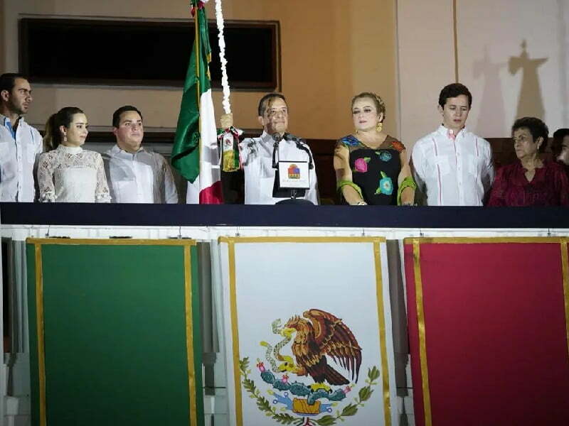 Carlos Joaquín dio su último Grito de Independencia en Quintana Roo