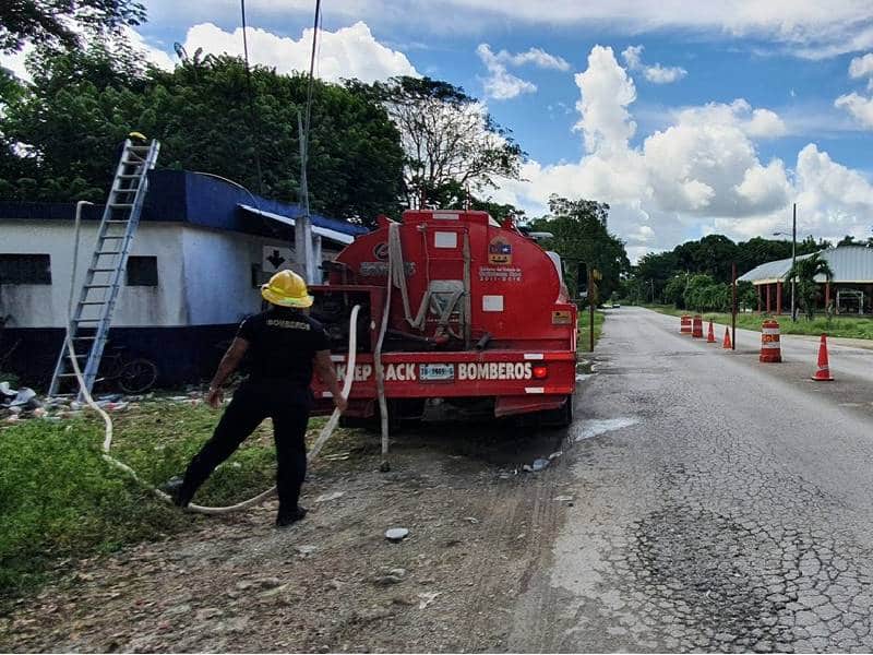 Comunidad cardenense permanece sin agua potable desde hace más de 15 días