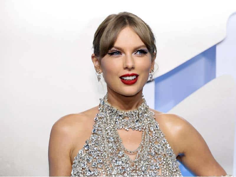 Taylor Swift revela todas las canciones de “Midnights” y colaboración con Lana del Rey