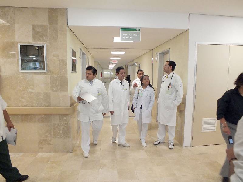 IMSS abre convocatoria internacional para médicos especialistas