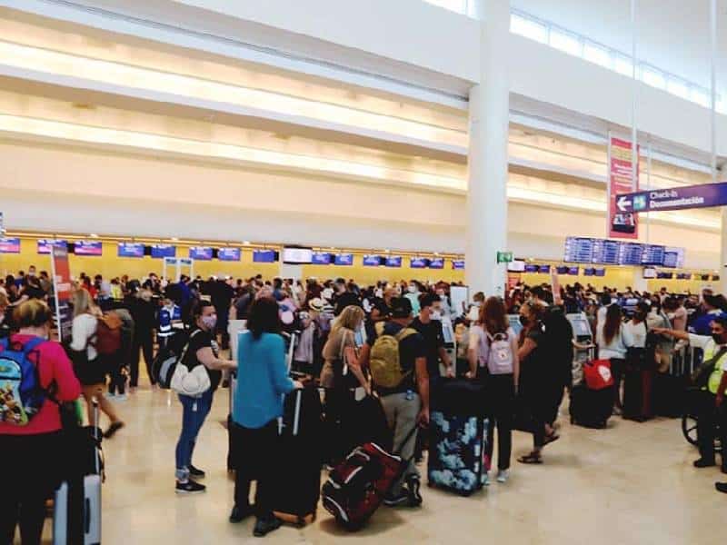 El aeropuerto de Cancún continúa recuperando vuelos