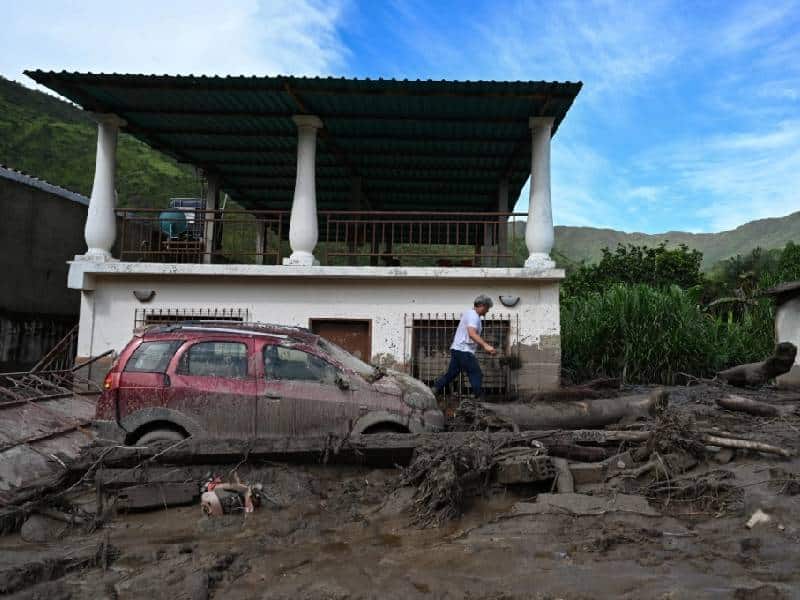 Nueva inundación en Venezuela deja tres muertos y eleva desastres