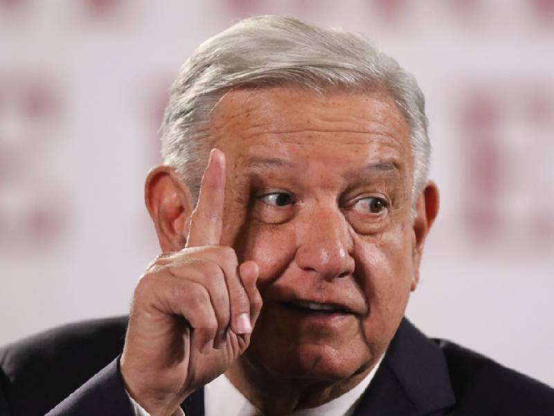 “No van a regresar los corruptos”: López Obrador
