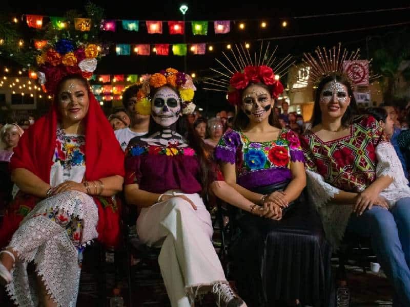 Alcaldesa de Carrillo Puerto encabeza inicio de festividades del Hanal Pixán