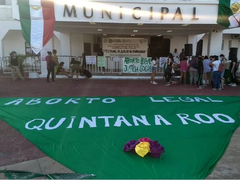 Aborto legal va en Quintana Roo