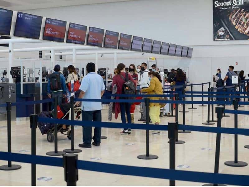 El aeropuerto de Cancún, con 477 operaciones a través de 37 aerolíneas