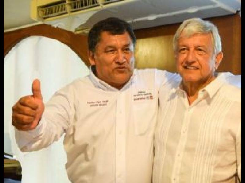 Fue la tarde del sábado que se dio a conocer que López Vargas tuvo un accidente automovilístico en Zacatecas