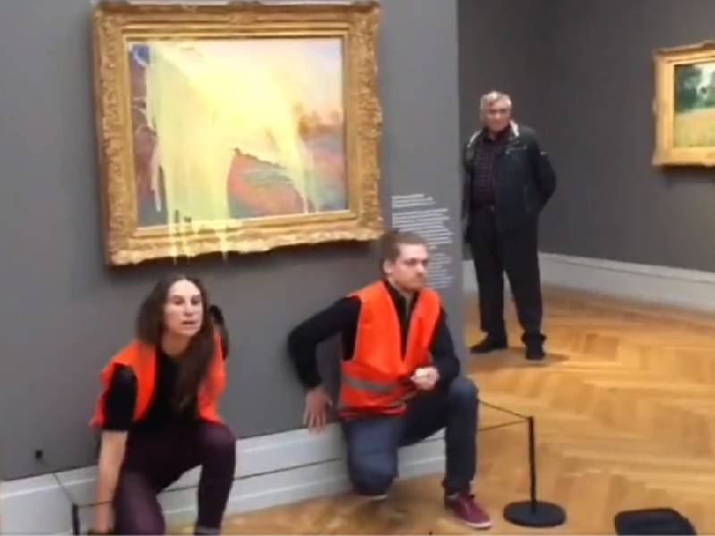 Tras los hechos de este domingo, personal del museo examina posibles daños en la obra de Monet