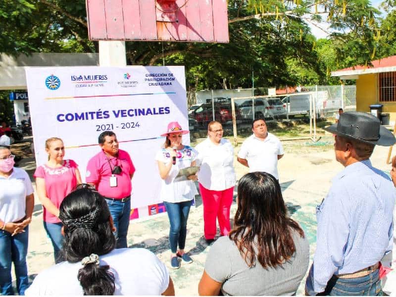 La alcaldesa, Atenea Gómez, instaló el Comité Vecinal de Francisco May