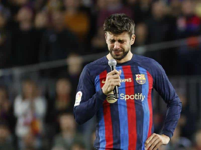 Piqué se despide del Barcelona… ¡expulsado en su último partido!