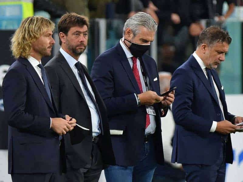 Dimite al completo el consejo de administración de la Juventus de Turín