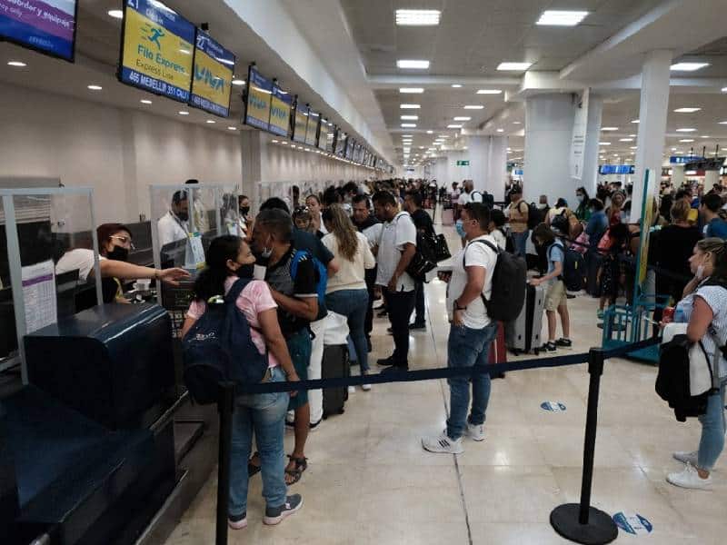 El aeropuerto de Cancún, con 536 operaciones y una conexión con 16 países