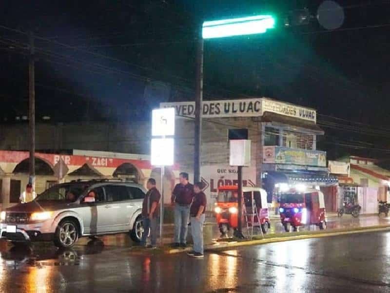 Activan funciones del primer semáforo en José María Morelos