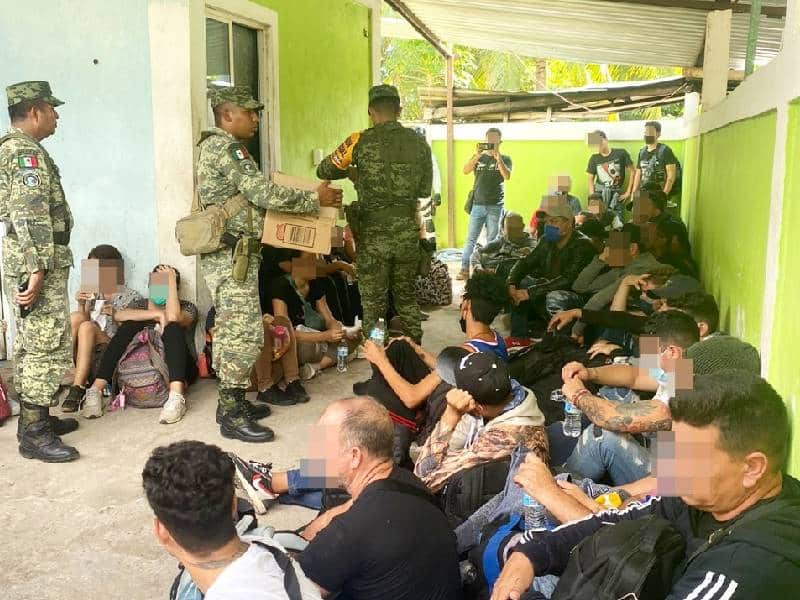 Más de 200 indocumentados son rescatados de dos casas en Othón P. Blanco 