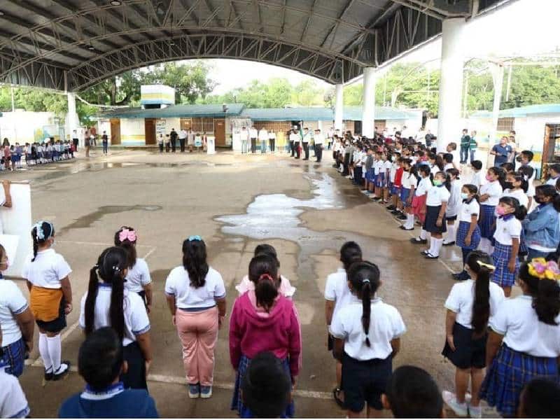 Más de cinco mil alumnos de nivel básico saldrán de vacaciones en Puerto Morelos