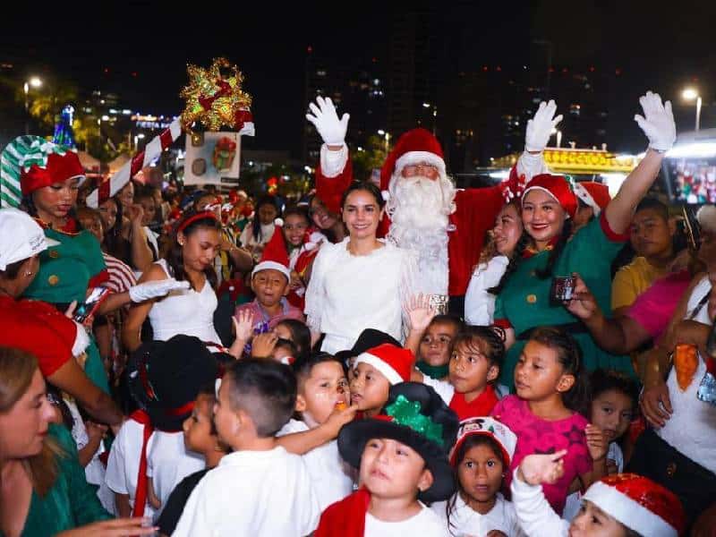 Malecón Tajamar recibe festival navideño gratuito para la población de Cancún