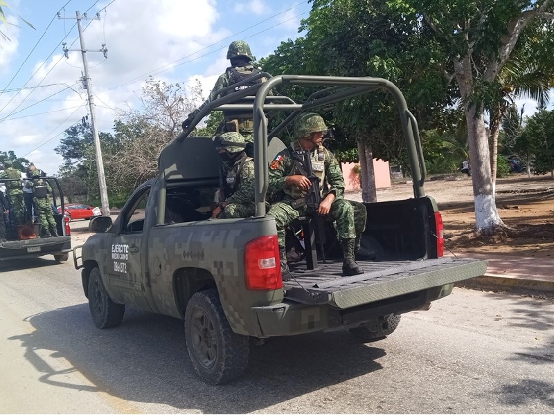 Alcalde de Lázaro Cárdenas da "banderazo" de salida para operativo "Guadalupe Reyes"
