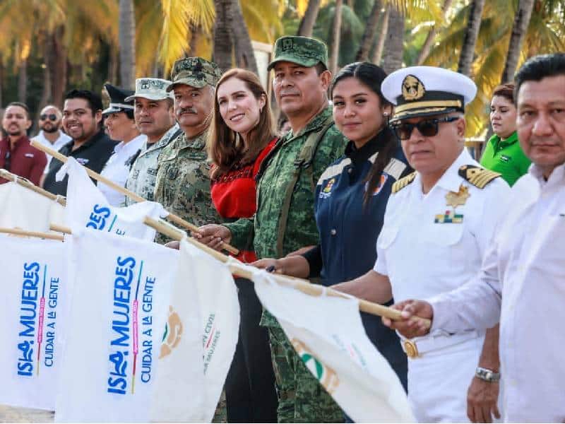 Atenea Gómez da el banderazo del Operativo Vacacional de Invierno Guadalupe-Reyes 2022