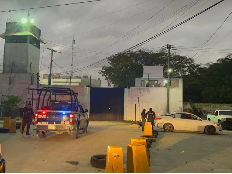 Pericia de escoltas salva la vida a reportero atacado en Cancún