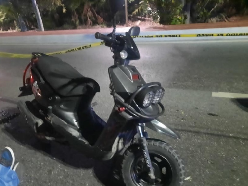 Motociclista de 21 años fallece tras derrapar en la zona hotelera de Cancún