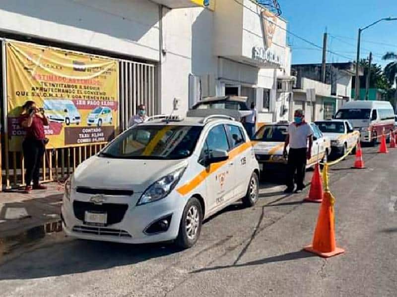 Choferes privados denuncian acoso de taxistas ante Cdhqroo