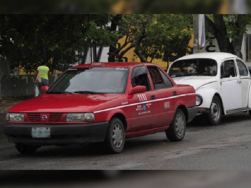 Denuncian proceso a modo vs taxista en zona continental Isla Mujeres 