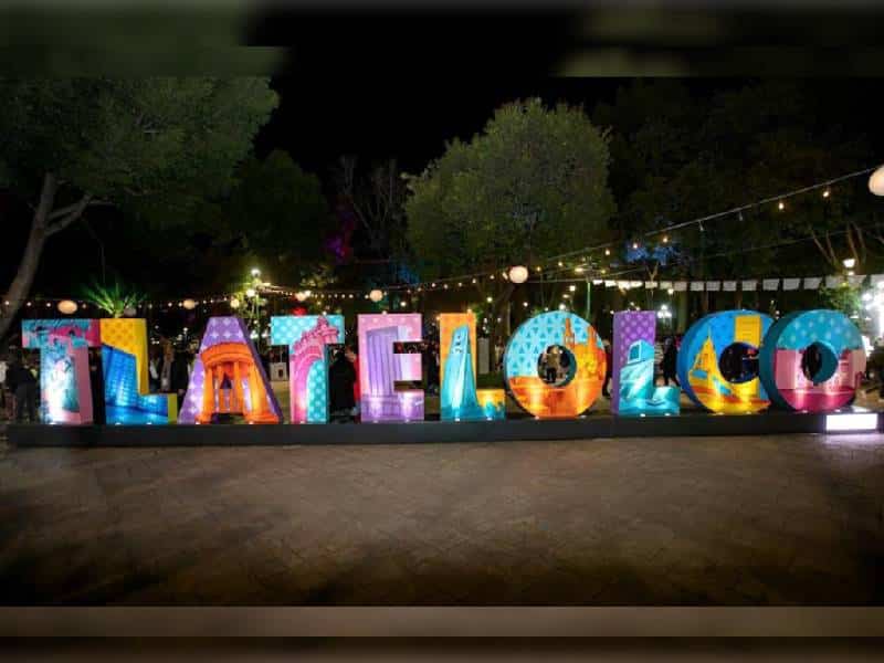 ¡Llegaron! Develan las monumentales letras de Tlatelolco