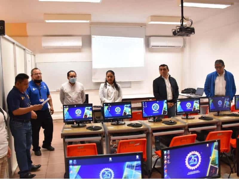 Tecnológico de Carrillo Puerto capacita a su personal para próximas clases