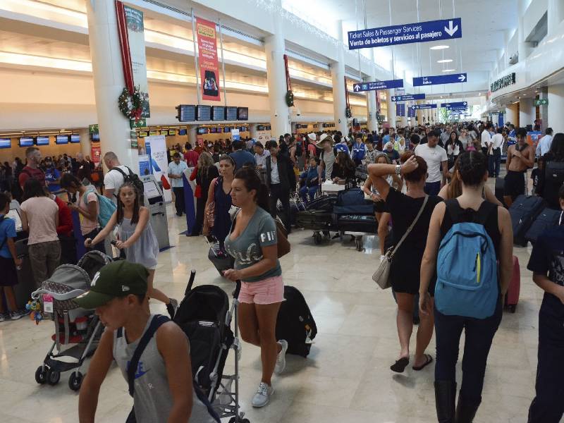 Aerolíneas y Asur rechazan suspensión de vuelos desde EU por inseguridad