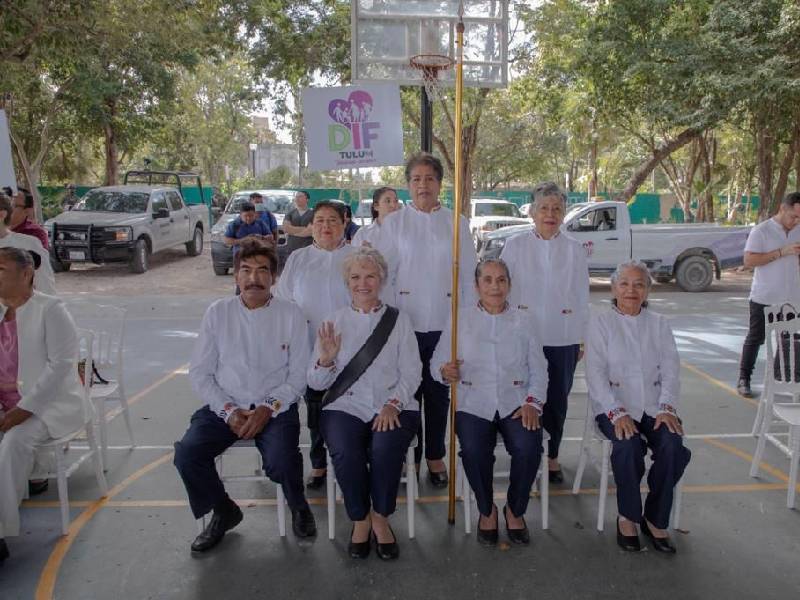 Tulum anfitrión del concurso de escoltas para los adultos mayores del DIF