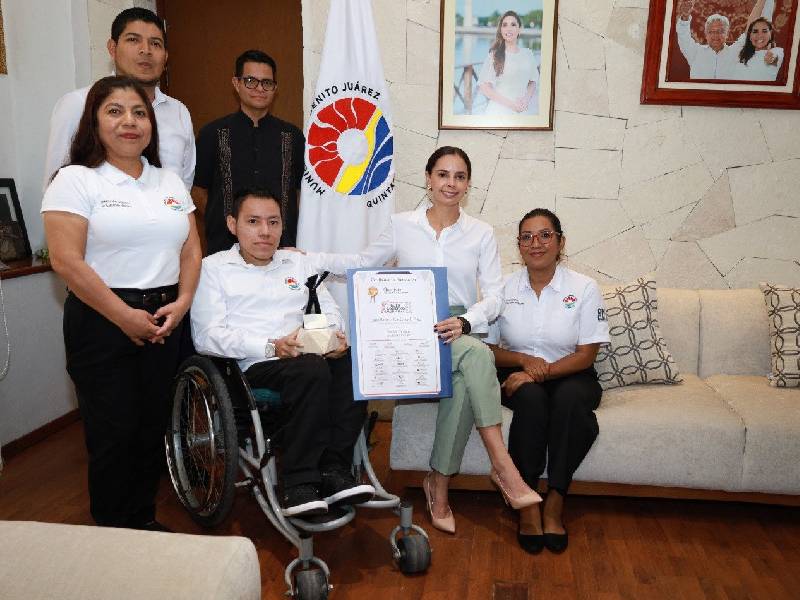 Recibe Ana Paty Peralta "Premio ciudad incluyente" otorgado al ayuntamiento de Benito Juárez 