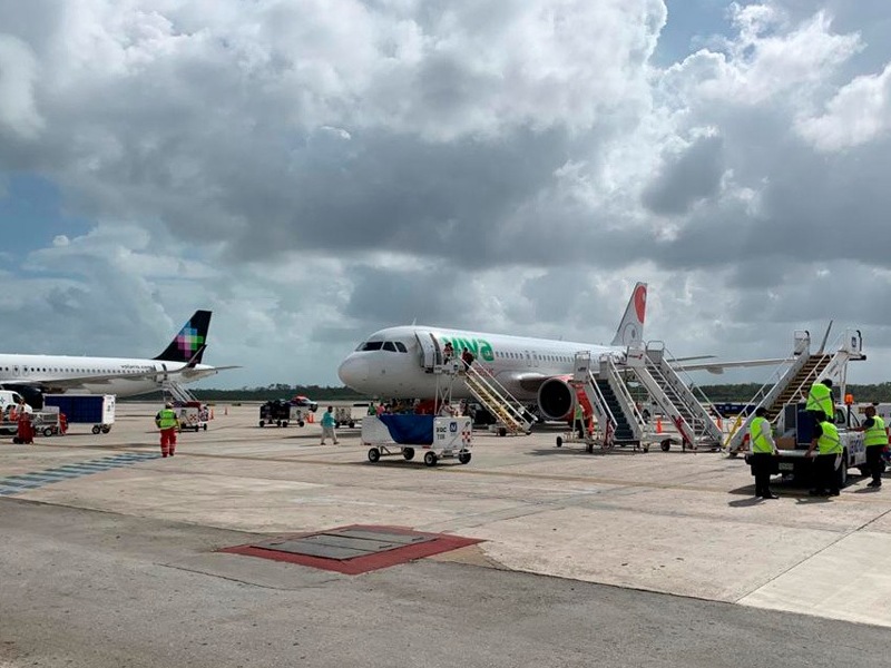 El aeropuerto de Cancún, con 528 vuelos mediante 37 aerolíneas