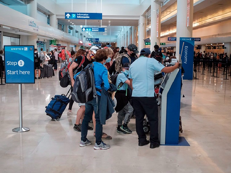 El aeropuerto de Cancún, con 659 vuelos y una conexión con 98 destinos