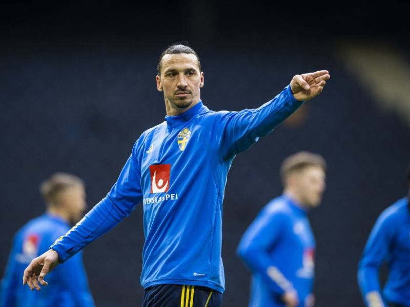 Ibrahimovic levanta la mano para la Euro-2024; jugaría con con 42 años
