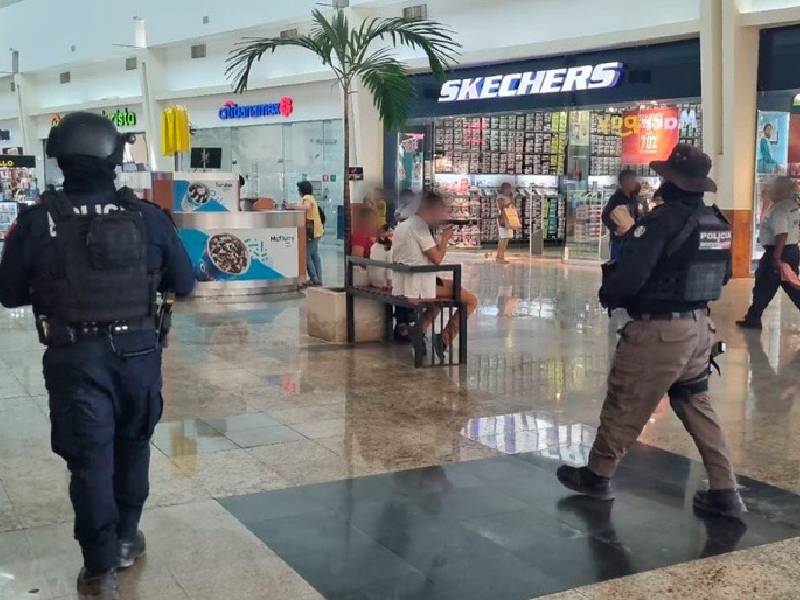 Refuerzan recorridos de vigilancia en bancos y plazas comerciales de Chetumal